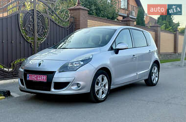 Мінівен Renault Scenic 2010 в Олександрії