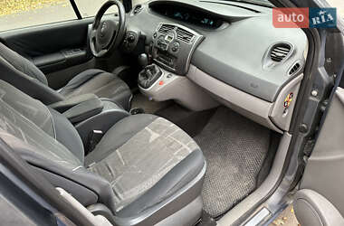 Минивэн Renault Scenic 2006 в 