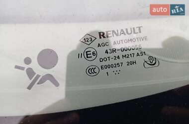 Минивэн Renault Scenic 2011 в 