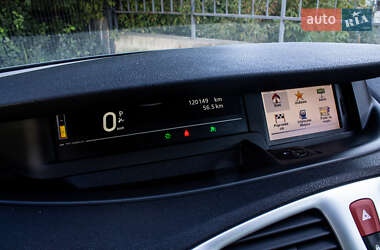 Минивэн Renault Scenic 2010 в 