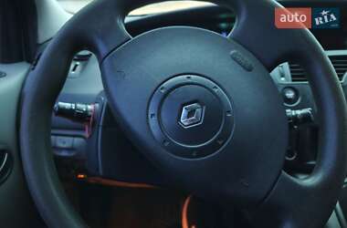 Минивэн Renault Scenic 2005 в 