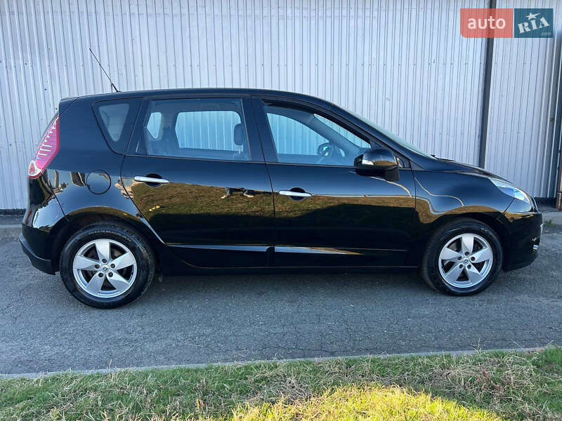 Минивэн Renault Scenic 2011 в Киеве фото 17 Минивэн Renault Scenic 2011 в Киеве