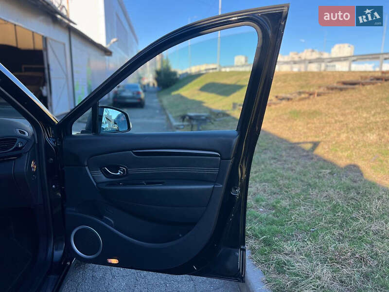 Минивэн Renault Scenic 2011 в Киеве фото 49 Минивэн Renault Scenic 2011 в Киеве