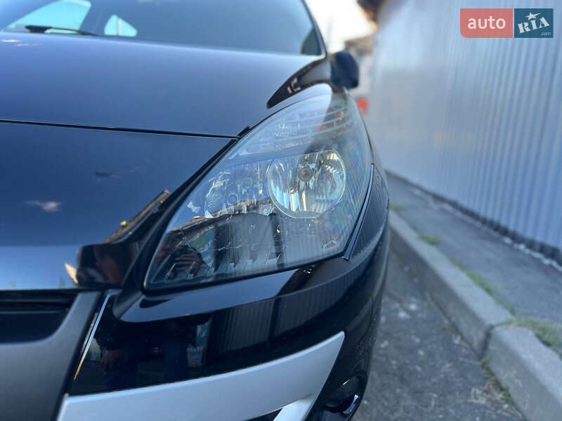 Минивэн Renault Scenic 2011 в Киеве фото 55 Минивэн Renault Scenic 2011 в Киеве