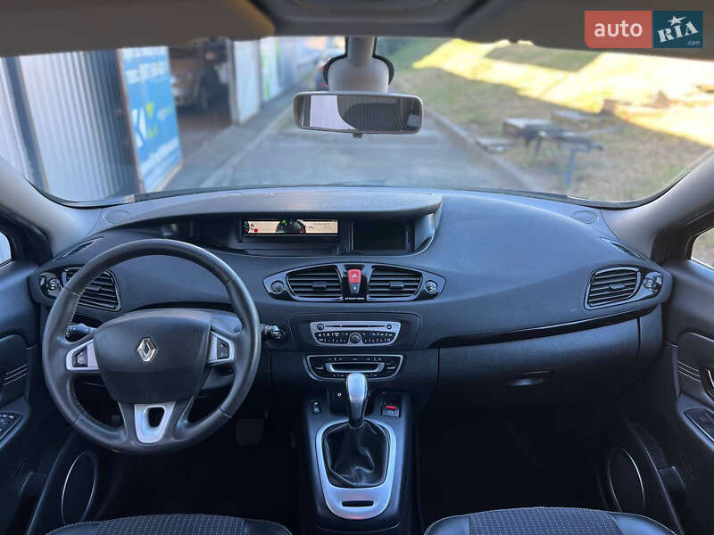 Минивэн Renault Scenic 2011 в Киеве фото 61 Минивэн Renault Scenic 2011 в Киеве