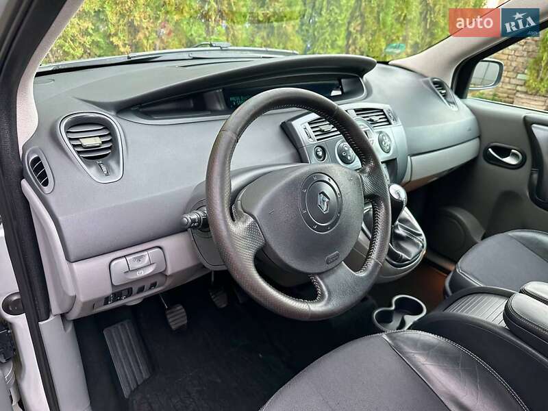 Минивэн Renault Scenic 2005 в Полтаве