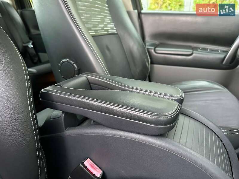 Минивэн Renault Scenic 2005 в Полтаве