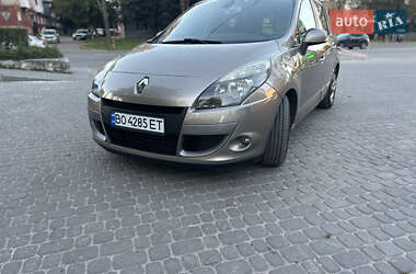 Минивэн Renault Scenic 2011 в Тернополе