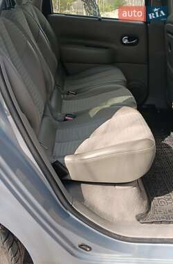Минивэн Renault Scenic 2004 в 