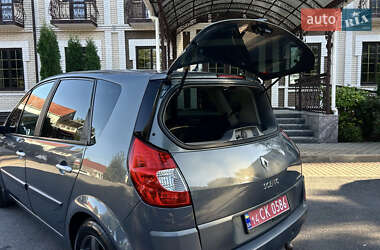 Минивэн Renault Scenic 2007 в 