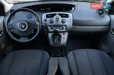 Минивэн Renault Scenic 2007 в 