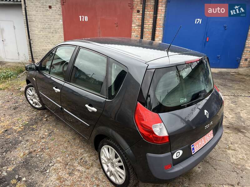 Минивэн Renault Scenic 2007 в Нежине