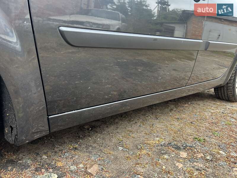 Минивэн Renault Scenic 2007 в Нежине