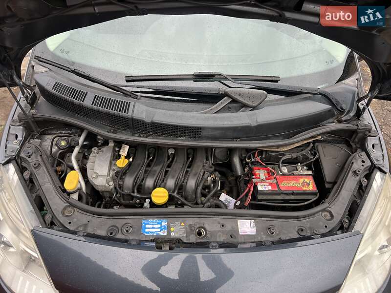 Минивэн Renault Scenic 2007 в Нежине