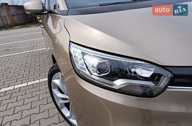 Минивэн Renault Scenic 2018 в 