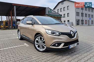 Минивэн Renault Scenic 2018 в 