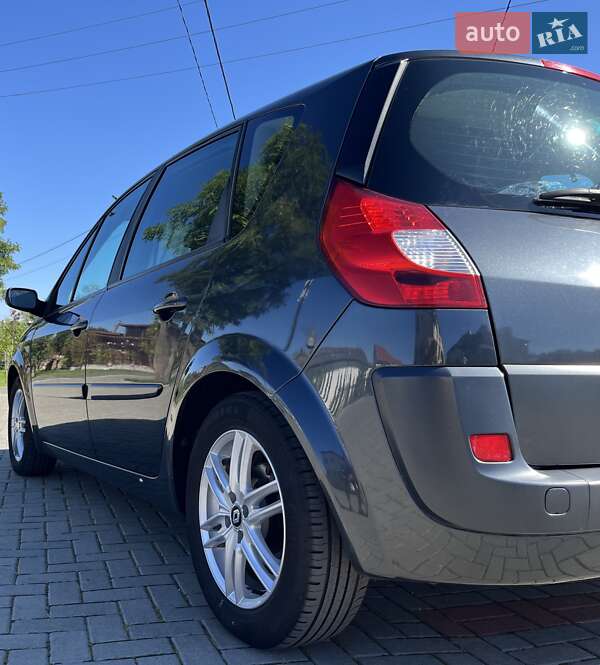 Минивэн Renault Scenic 2007 в Золочеве
