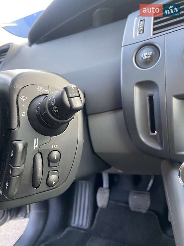 Минивэн Renault Scenic 2007 в Золочеве