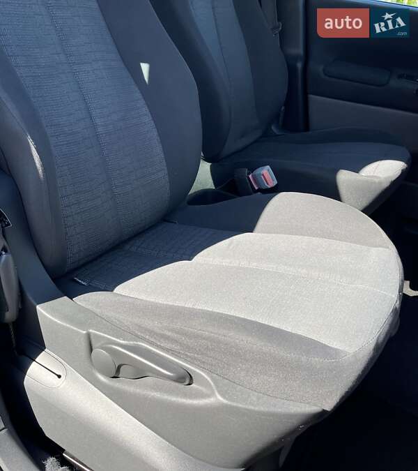 Минивэн Renault Scenic 2007 в Золочеве