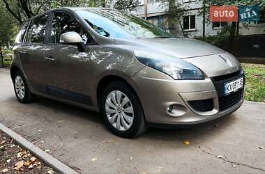 Минивэн Renault Scenic 2010 в Харькове