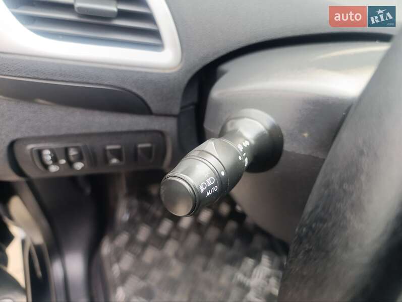 Минивэн Renault Scenic 2009 в Владимире