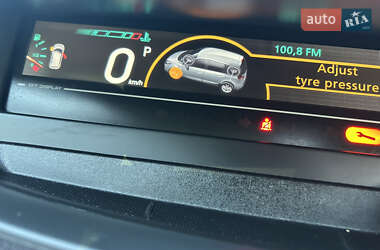 Минивэн Renault Scenic 2011 в 