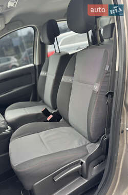 Минивэн Renault Scenic 2012 в 