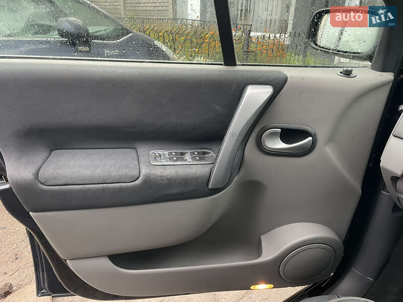 Минивэн Renault Scenic 2009 в Ковеле