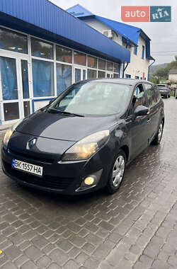 Мінівен Renault Scenic 2011 в Кременці