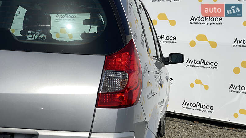Минивэн Renault Scenic 2007 в Луцке