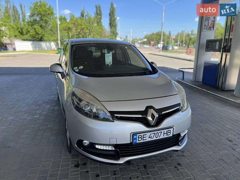 Минивэн Renault Scenic 2014 в Николаеве