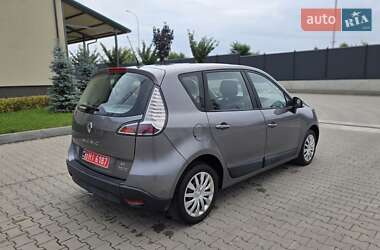 Минивэн Renault Scenic 2012 в 
