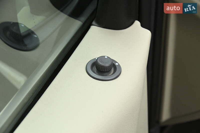 Минивэн Renault Scenic 2007 в Бердичеве