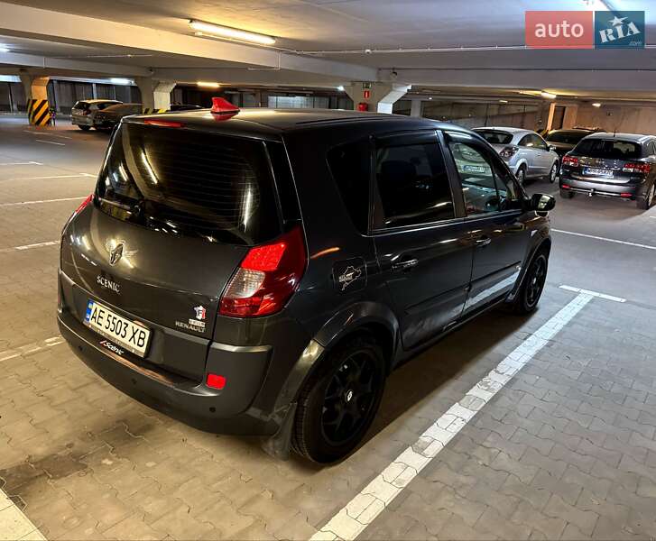 Минивэн Renault Scenic 2007 в Каменском
