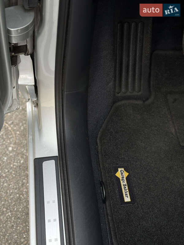 Минивэн Renault Scenic 2007 в Чернигове