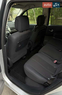 Минивэн Renault Scenic 2007 в 