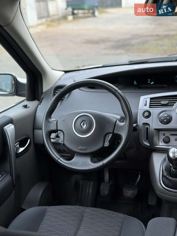 Минивэн Renault Scenic 2007 в Чернигове