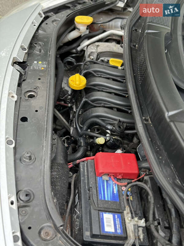 Минивэн Renault Scenic 2007 в Чернигове
