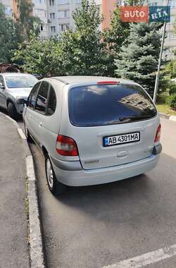 Минивэн Renault Scenic 2002 в 