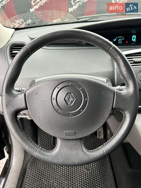 Минивэн Renault Scenic 2006 в Сумах