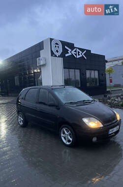 Мінівен Renault Scenic 2001 в Новодністровську