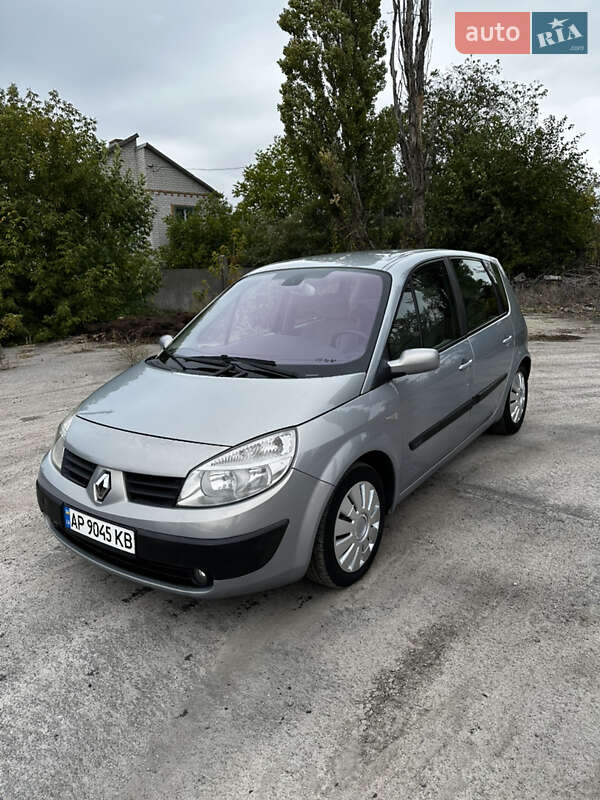 Минивэн Renault Scenic 2003 в Никополе