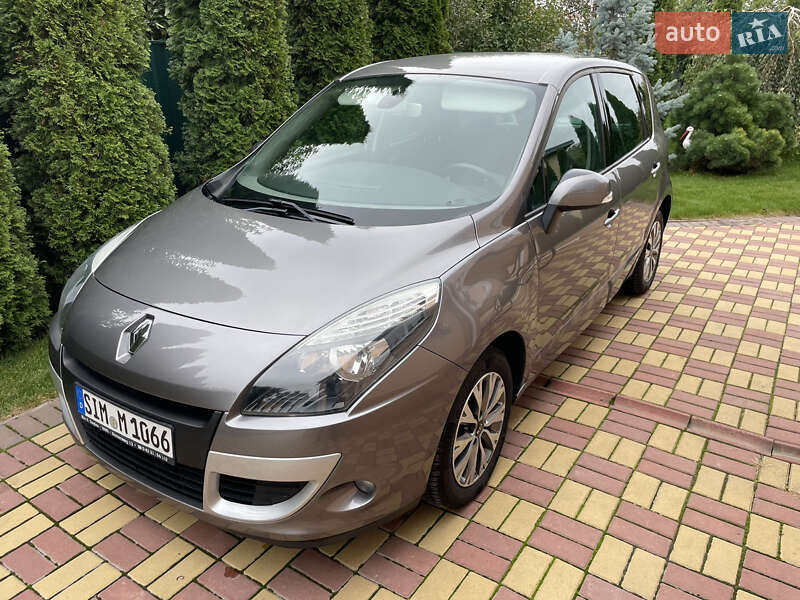 Минивэн Renault Scenic 2011 в Виннице