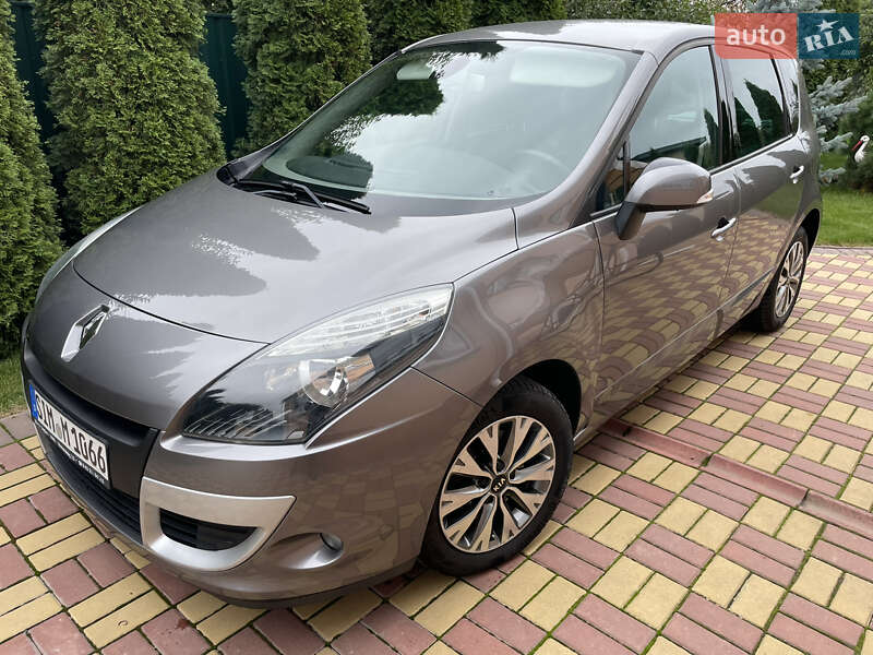 Минивэн Renault Scenic 2011 в Виннице