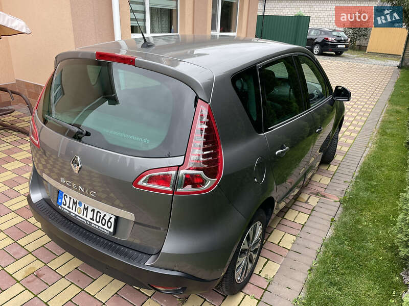 Минивэн Renault Scenic 2011 в Виннице
