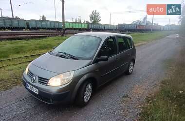 Минивэн Renault Scenic 2004 в 