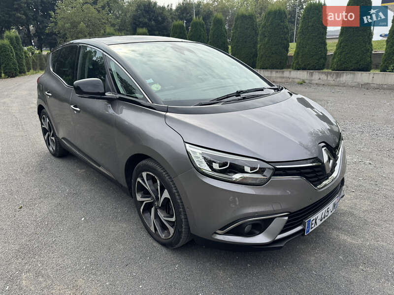 Минивэн Renault Scenic 2016 в 