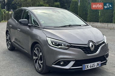 Минивэн Renault Scenic 2016 в 