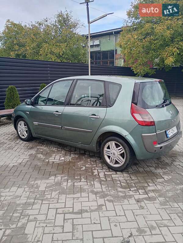 Минивэн Renault Scenic 2004 в Ивано-Франковске