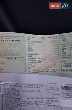 Минивэн Renault Scenic 2006 в 